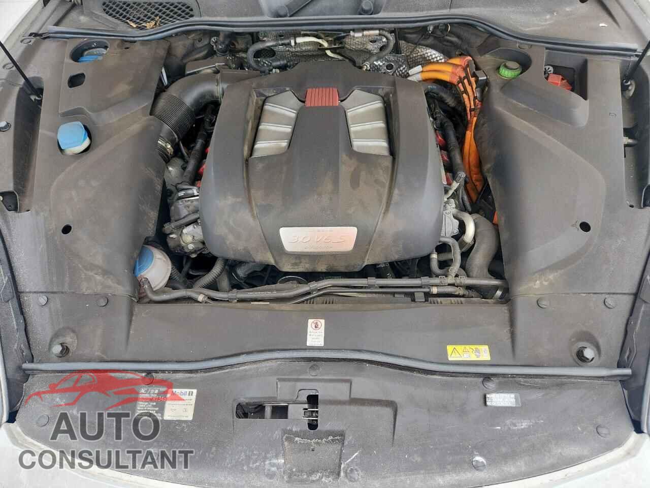 PORSCHE CAYENNE 2016 - WP1AE2A23GLA62064