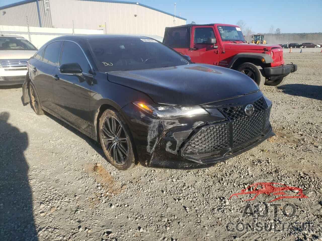 TOYOTA AVALON 2019 - 4T1BZ1FB7KU024123