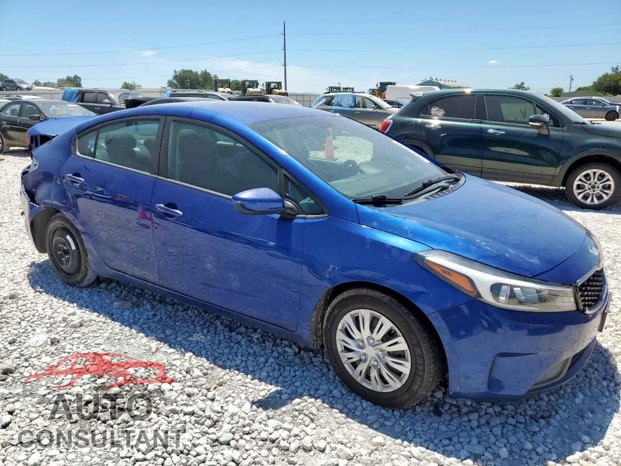 KIA FORTE 2017 - 3KPFK4A73HE125939