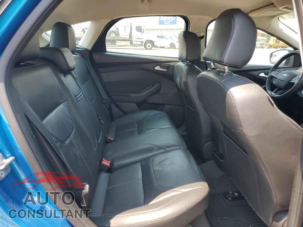 FORD FOCUS 2016 - 1FADP3K26GL200070