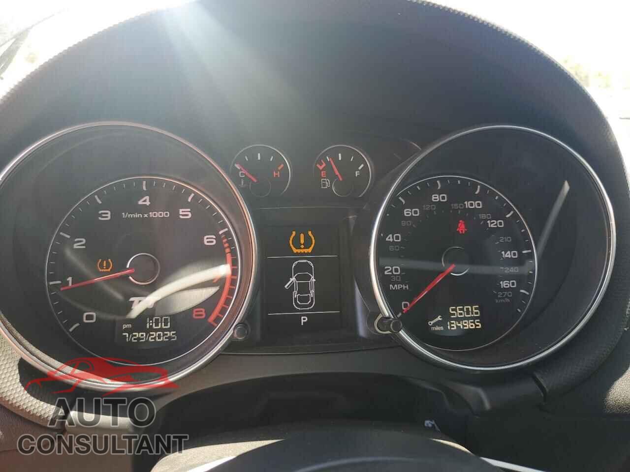 AUDI TT 2011 - TRUBFAFK9B1020014