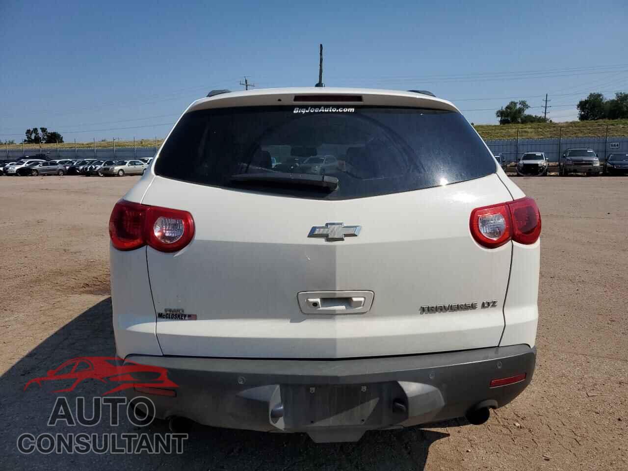 CHEVROLET TRAVERSE 2012 - 1GNKVLED8CJ123767