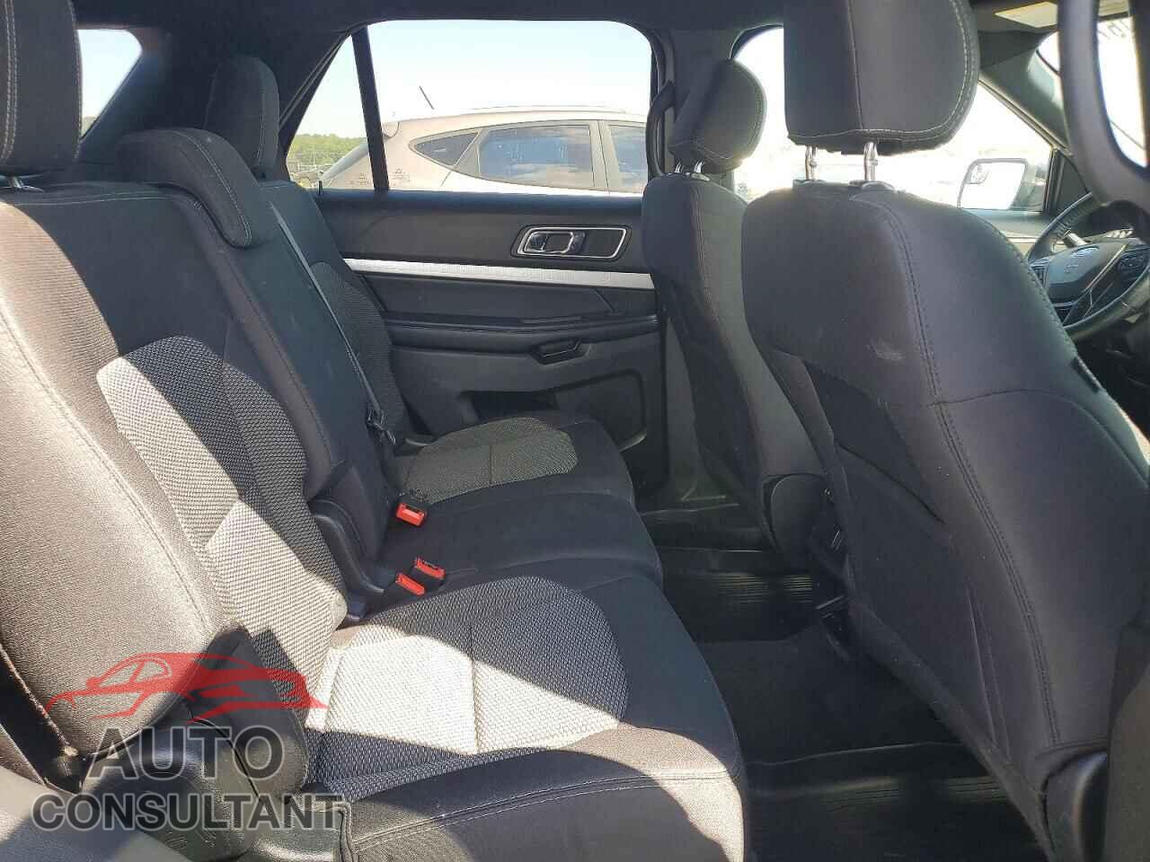 FORD EXPLORER 2017 - 1FM5K8D89HGE06680