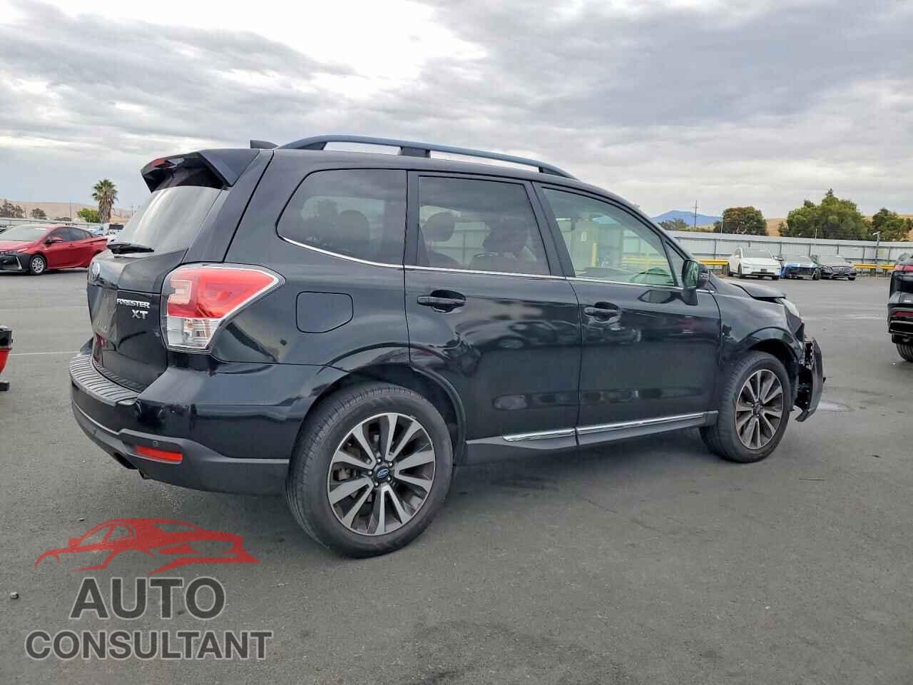 SUBARU FORESTER 2017 - JF2SJGWC2HH548113