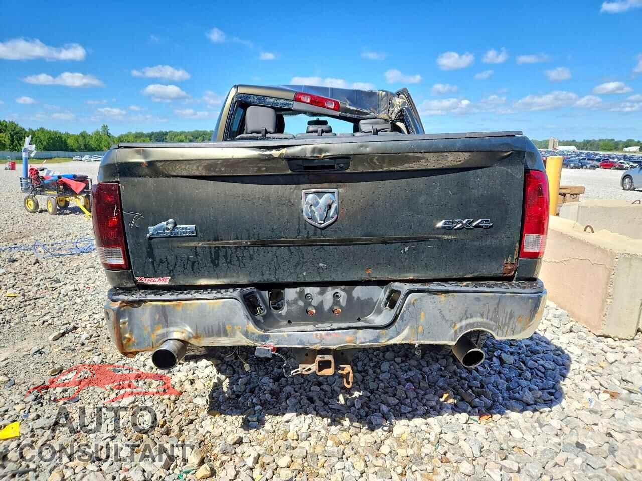 DODGE RAM 1500 2012 - 1C6RD7LT2CS148340