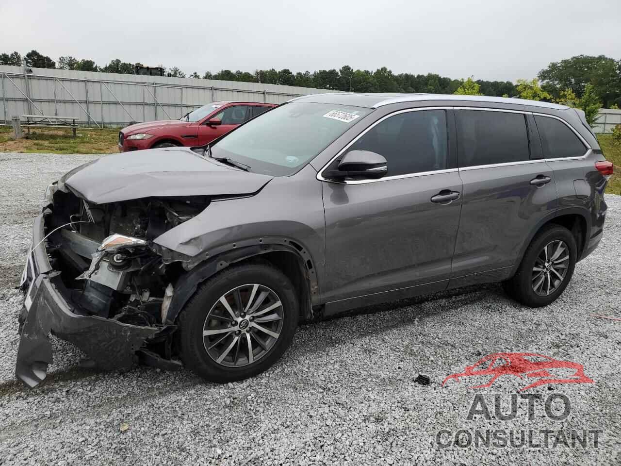 TOYOTA HIGHLANDER 2018 - 5TDKZRFH4JS548047