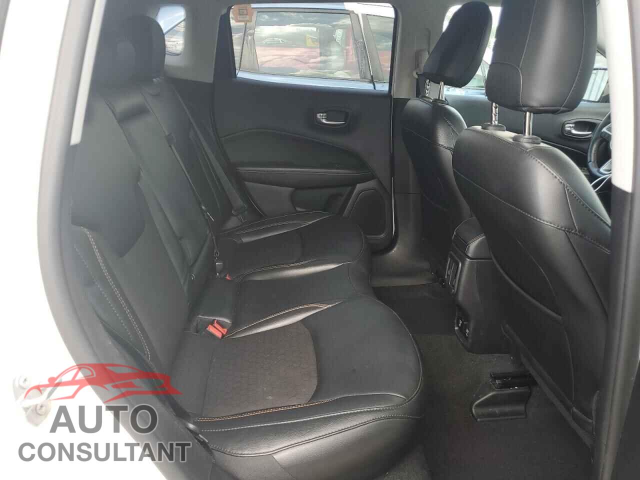 JEEP COMPASS 2020 - 3C4NJDBB0LT168723
