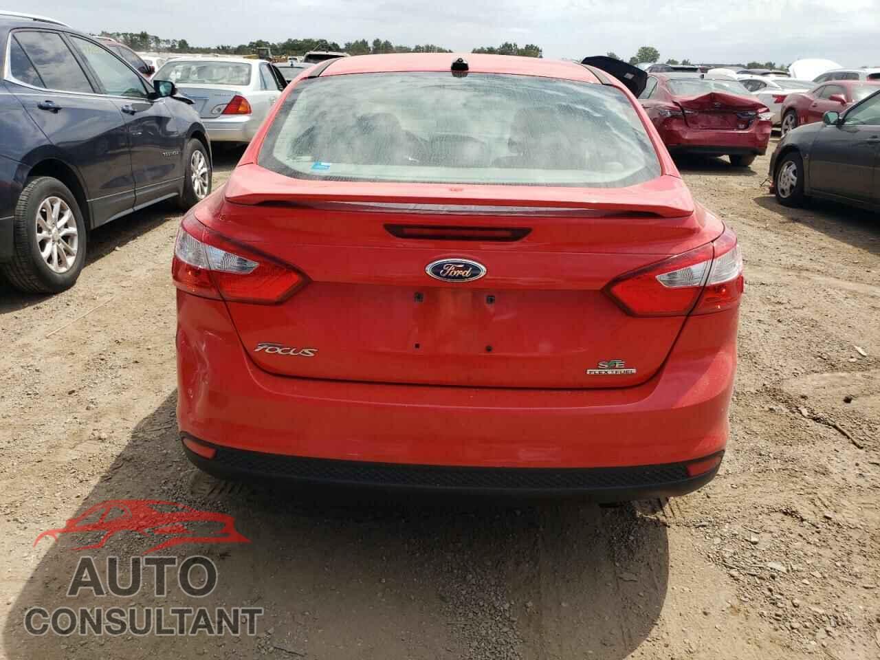 FORD FOCUS 2014 - 1FADP3F28EL376321