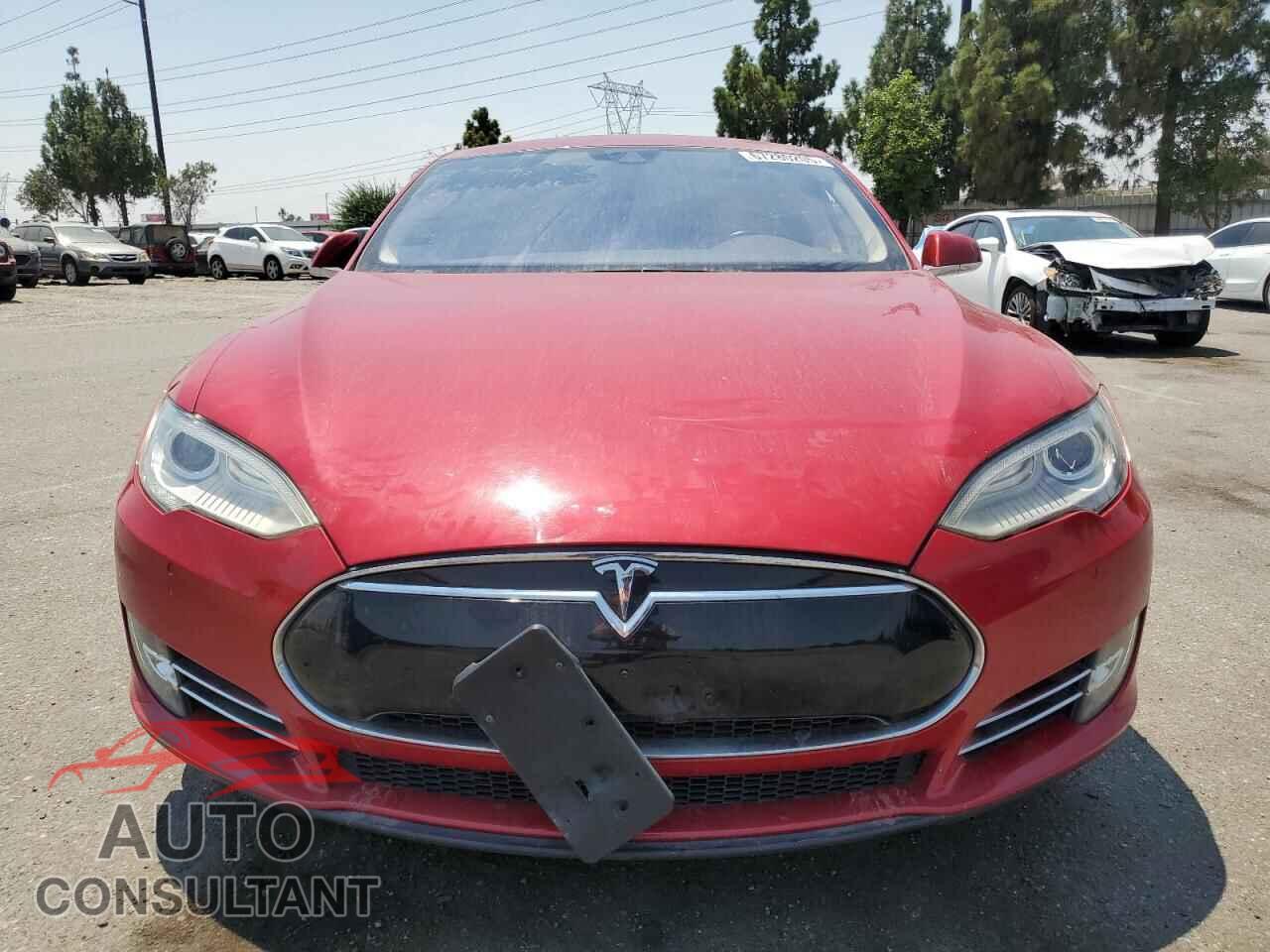 TESLA MODEL S 2016 - 5YJSA1E14GF131456
