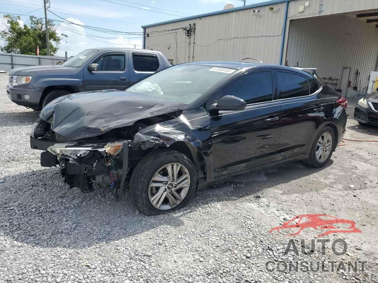 HYUNDAI ELANTRA 2020 - 5NPD84LF8LH522982