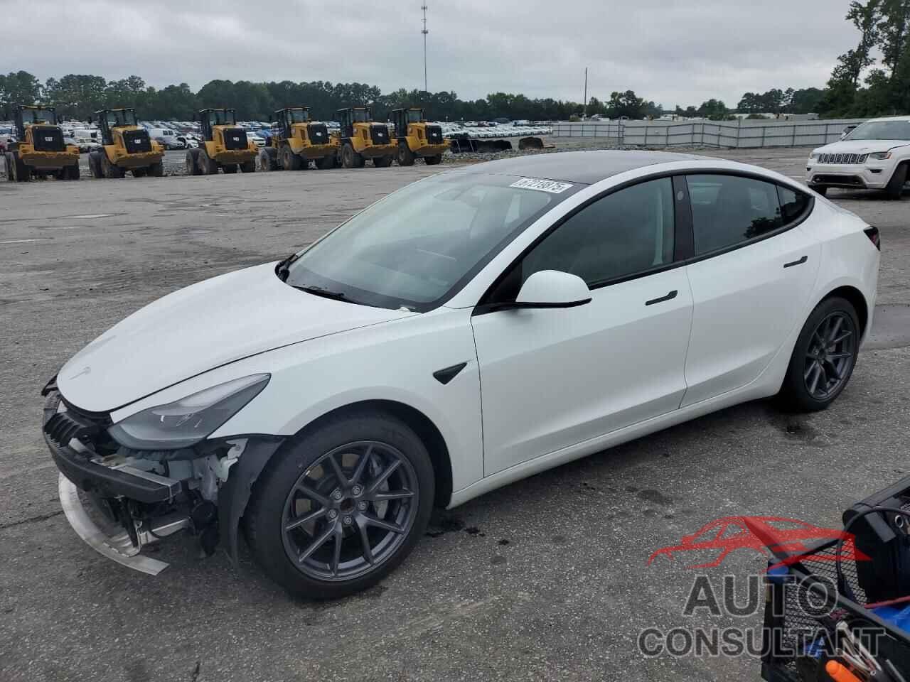 TESLA MODEL 3 2021 - 5YJ3E1EA5MF090386