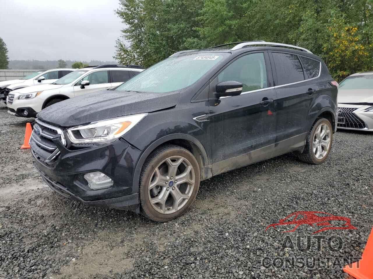 FORD ESCAPE 2017 - 1FMCU9J94HUA32730