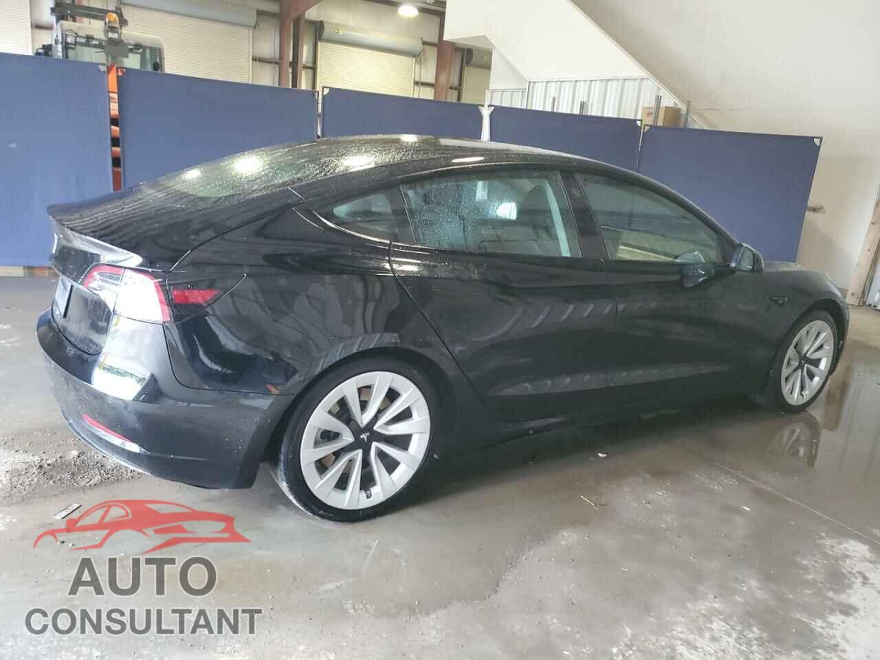 TESLA MODEL 3 2022 - 5YJ3E1EA1NF285659