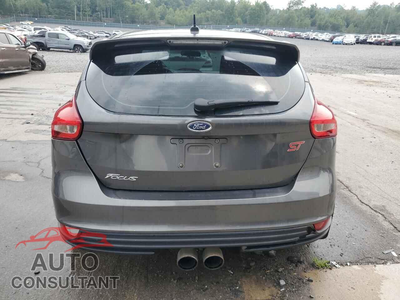 FORD FOCUS 2017 - 1FADP3L96HL274280