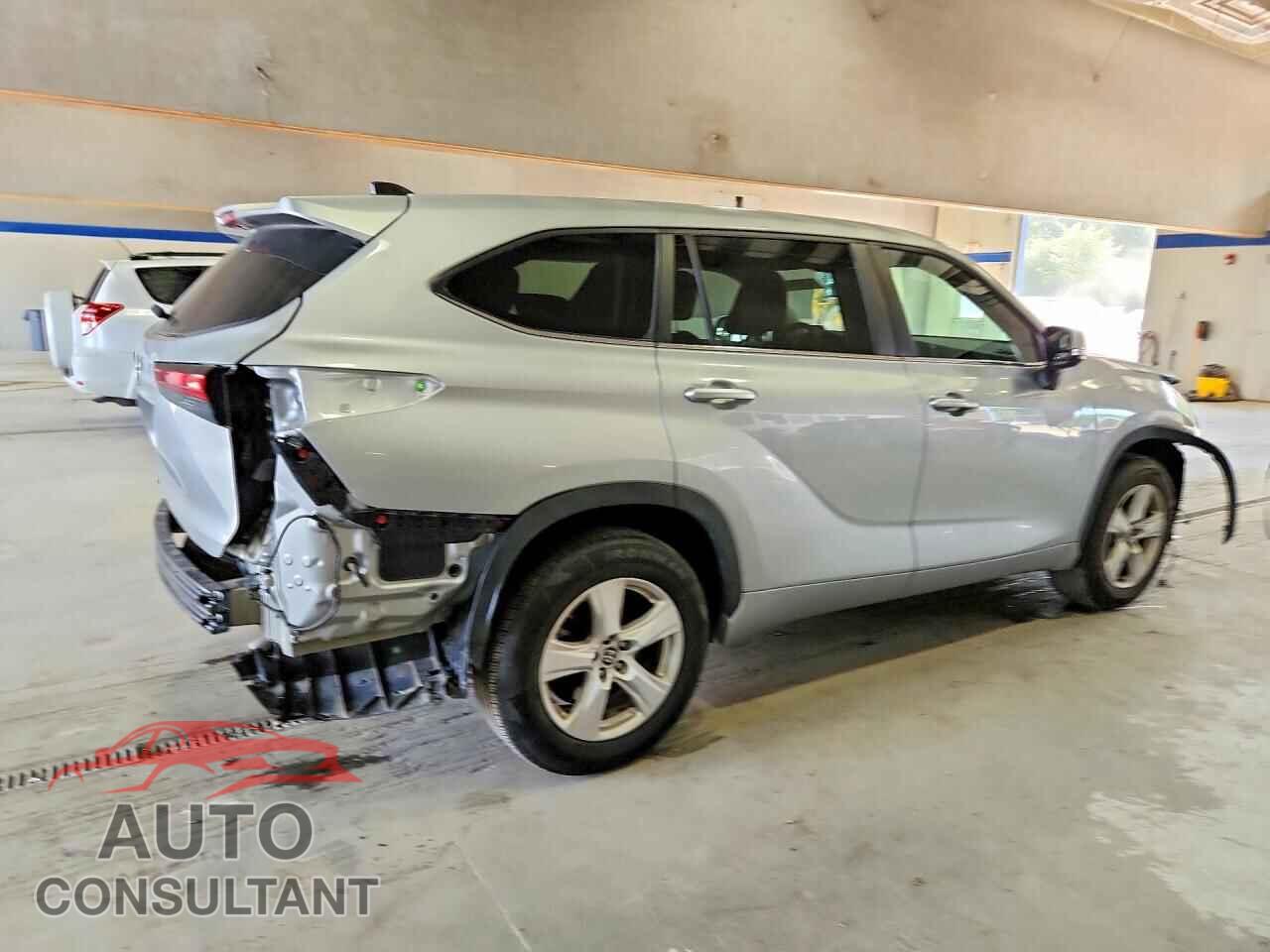 TOYOTA HIGHLANDER 2023 - 5TDKDRAH2PS047589