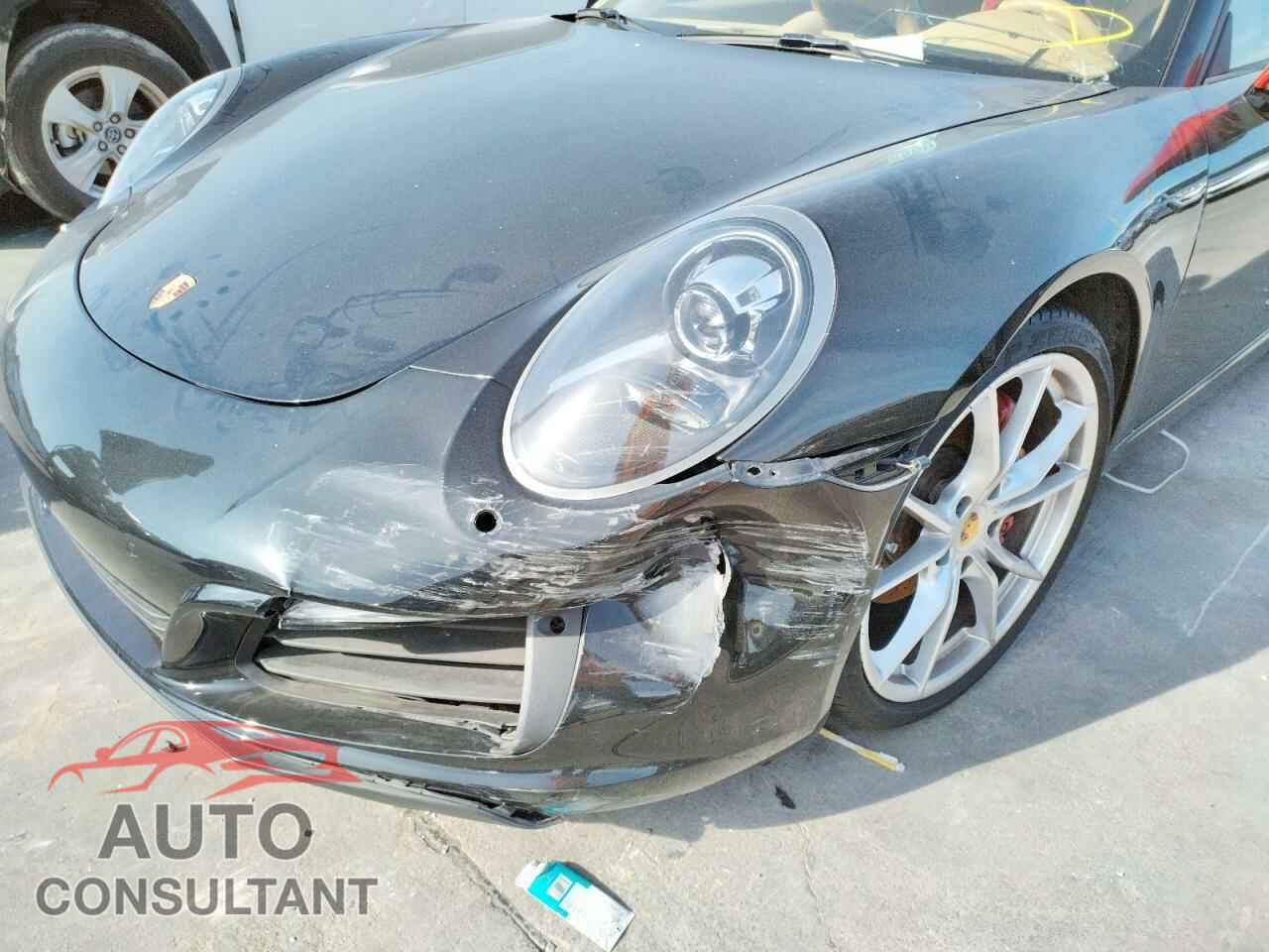 PORSCHE 911 2017 - WP0CA2A90HS141492