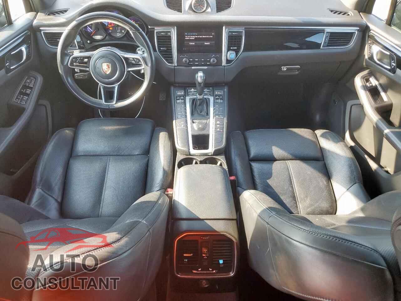 PORSCHE MACAN 2017 - WP1AA2A55HLB83833