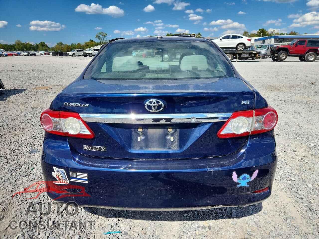 TOYOTA COROLLA 2012 - 2T1BU4EE1CC876837