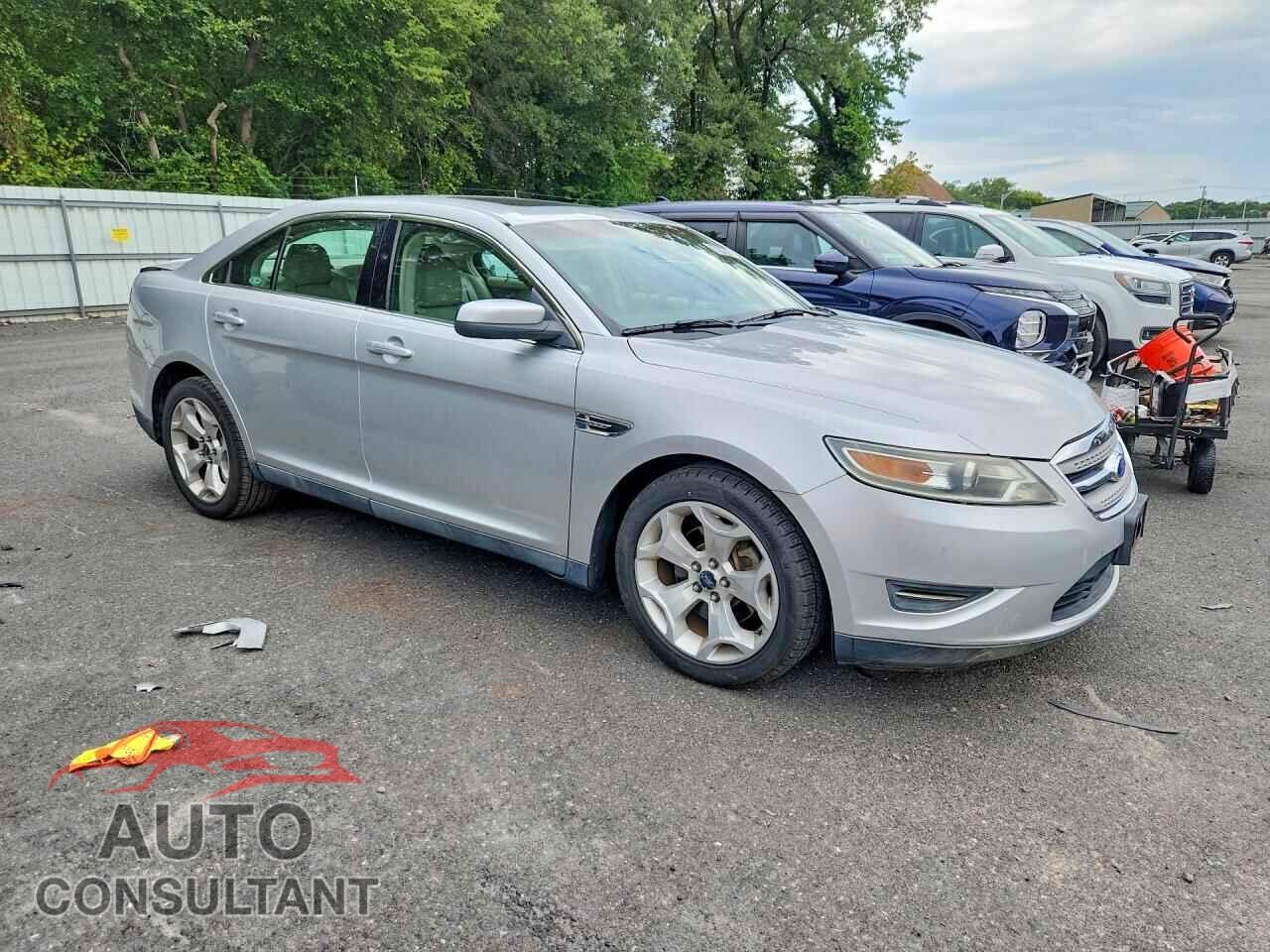 FORD TAURUS 2012 - 1FAHP2EW1CG107213