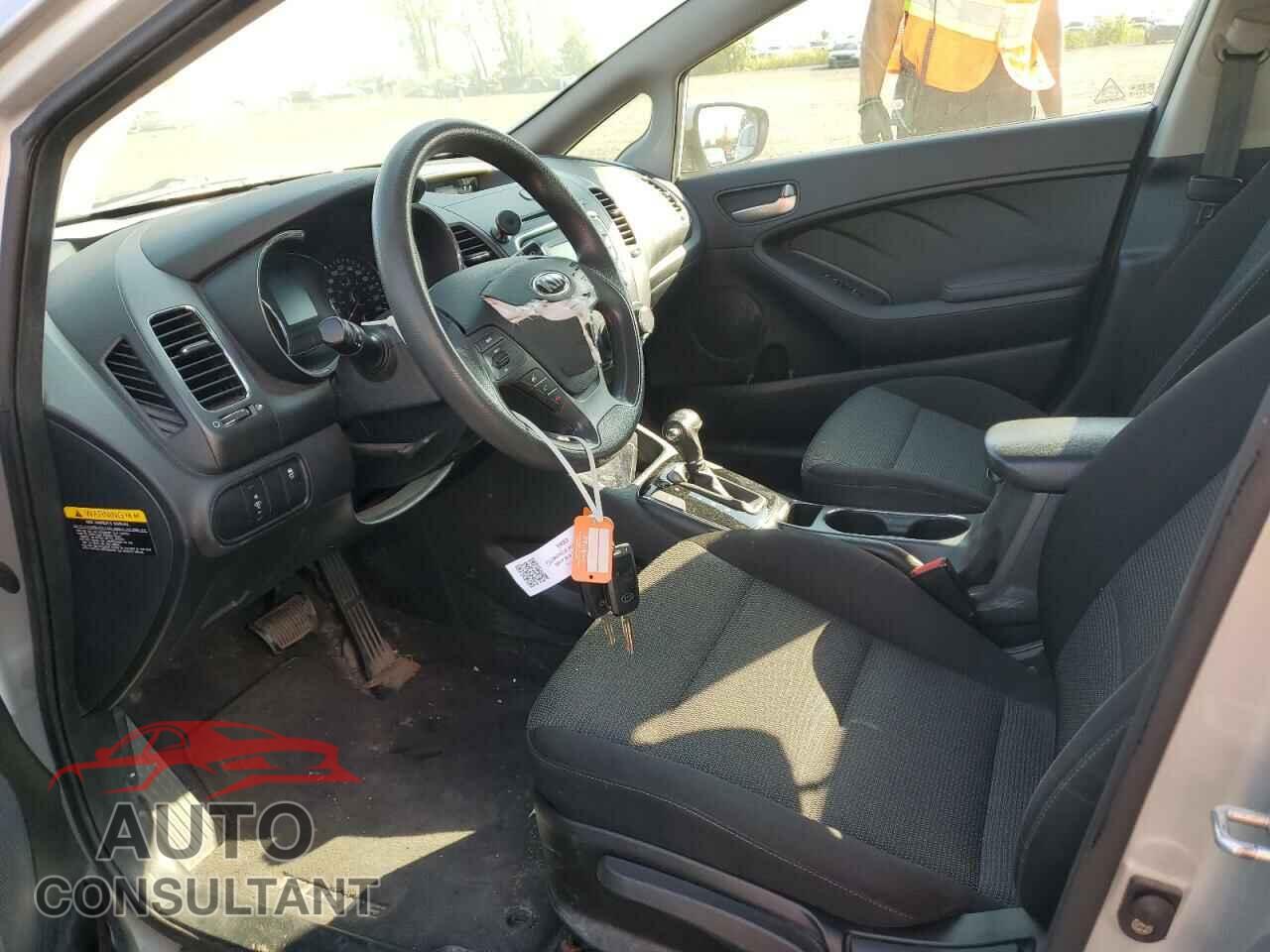 KIA FORTE 2017 - 3KPFK4A78HE076592