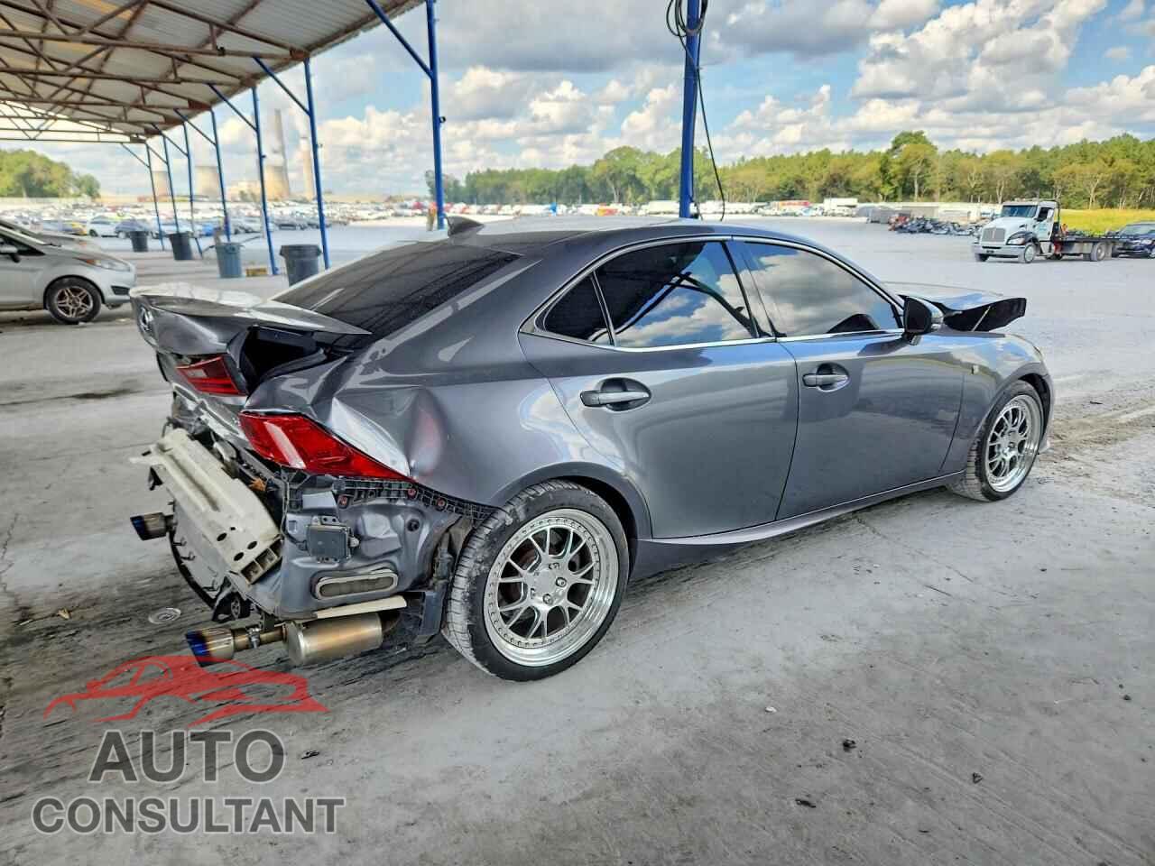 LEXUS IS 2014 - JTHBE1D20E5006370