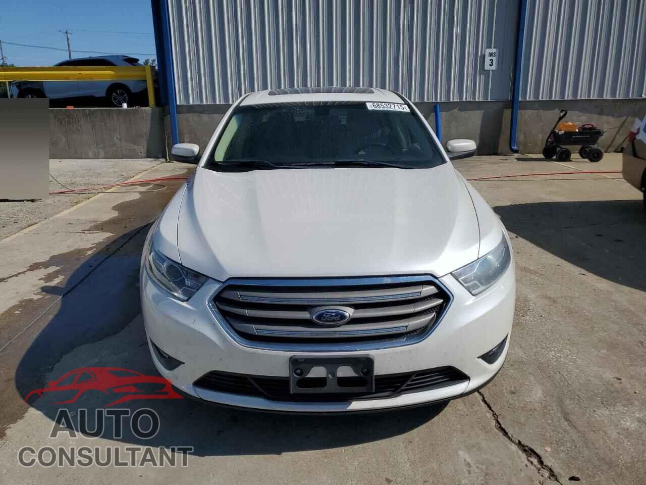 FORD TAURUS 2013 - 1FAHP2E93DG166615