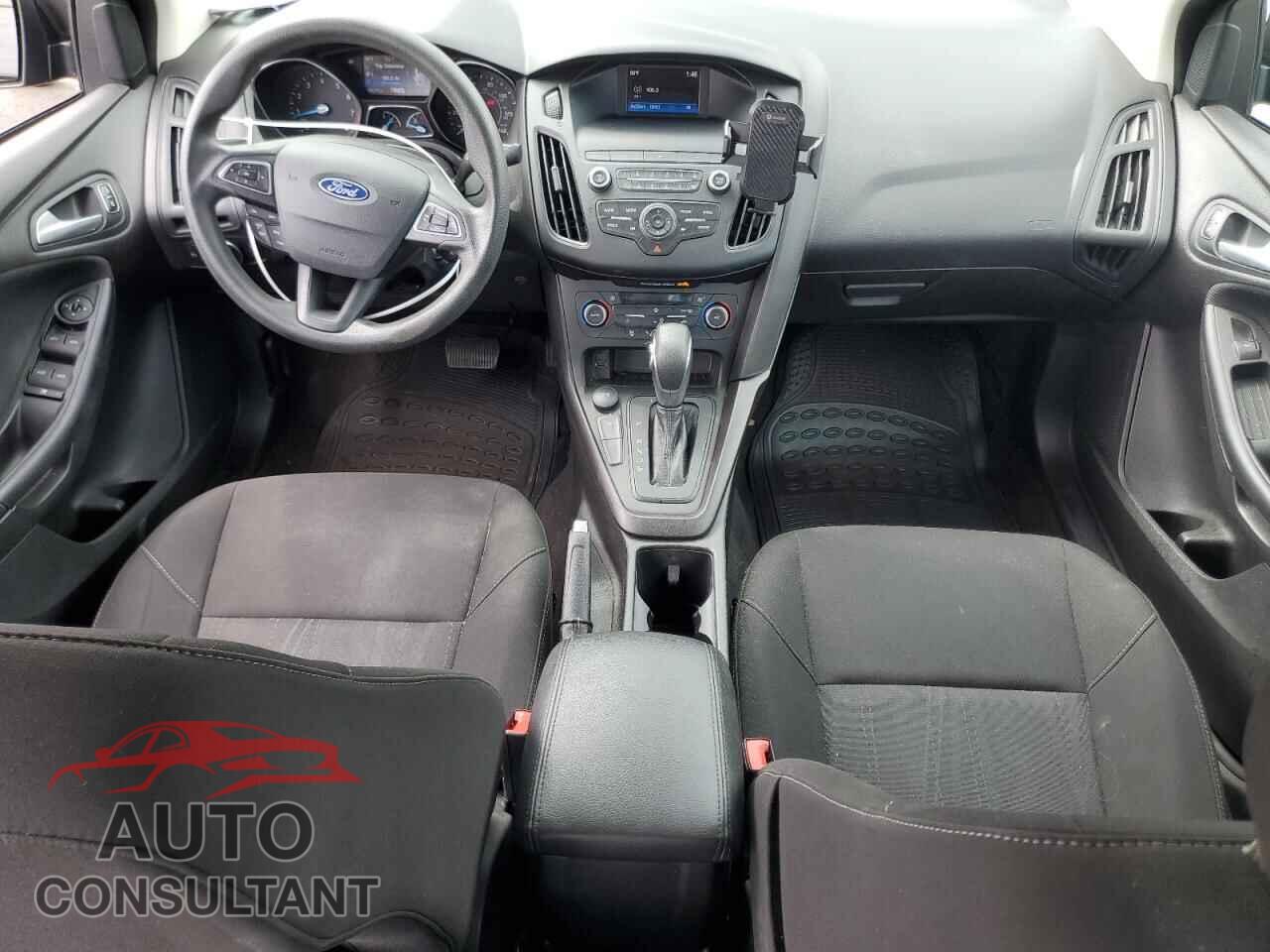 FORD FOCUS 2018 - 1FADP3FE2JL254882