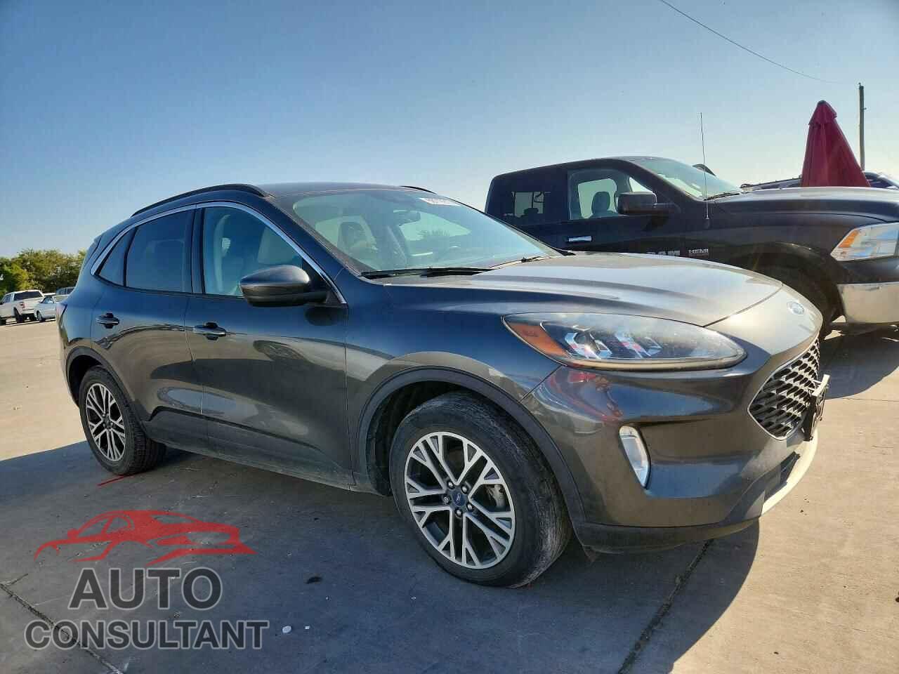 FORD ESCAPE 2020 - 1FMCU0H60LUA76093