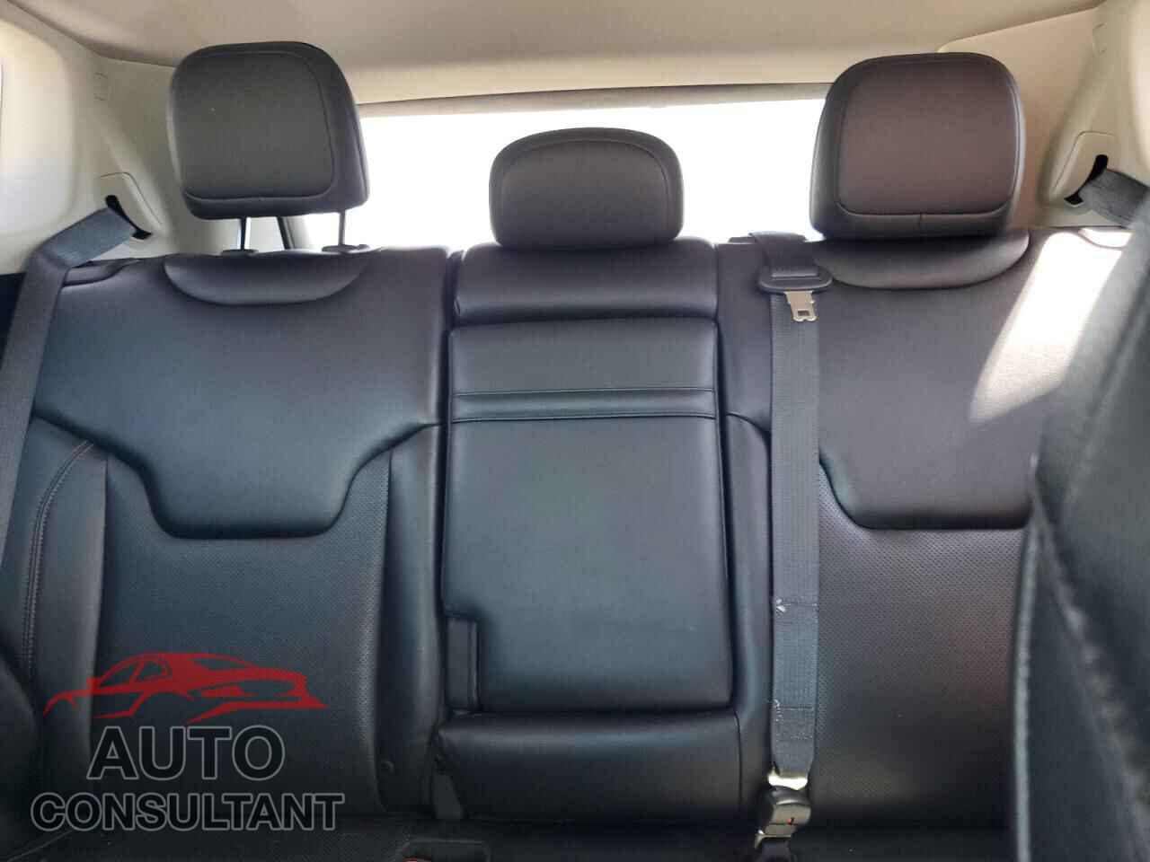JEEP COMPASS 2017 - 3C4NJDCB3HT681017