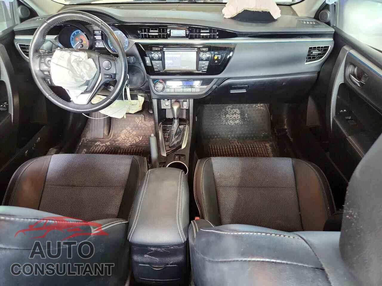 TOYOTA COROLLA 2014 - 2T1BURHEXEC196947