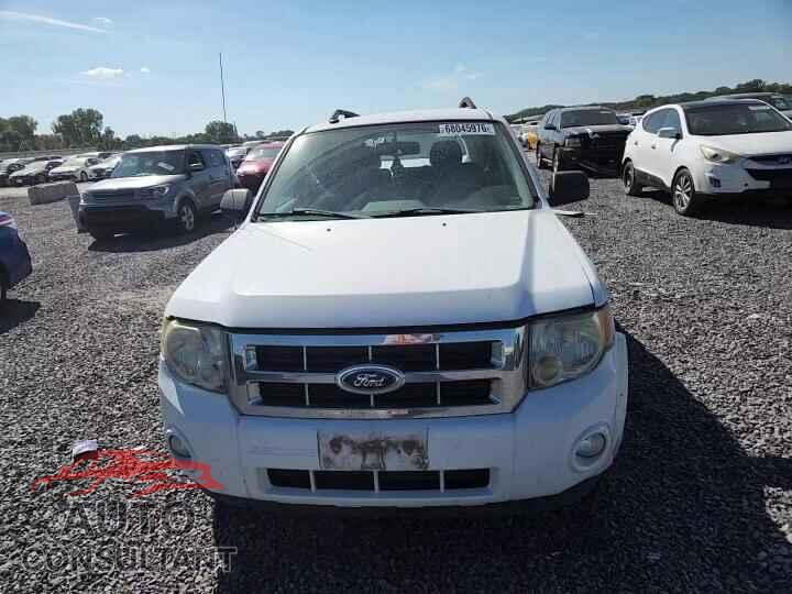 FORD ESCAPE 2011 - 1FMCU9D77BKC12751