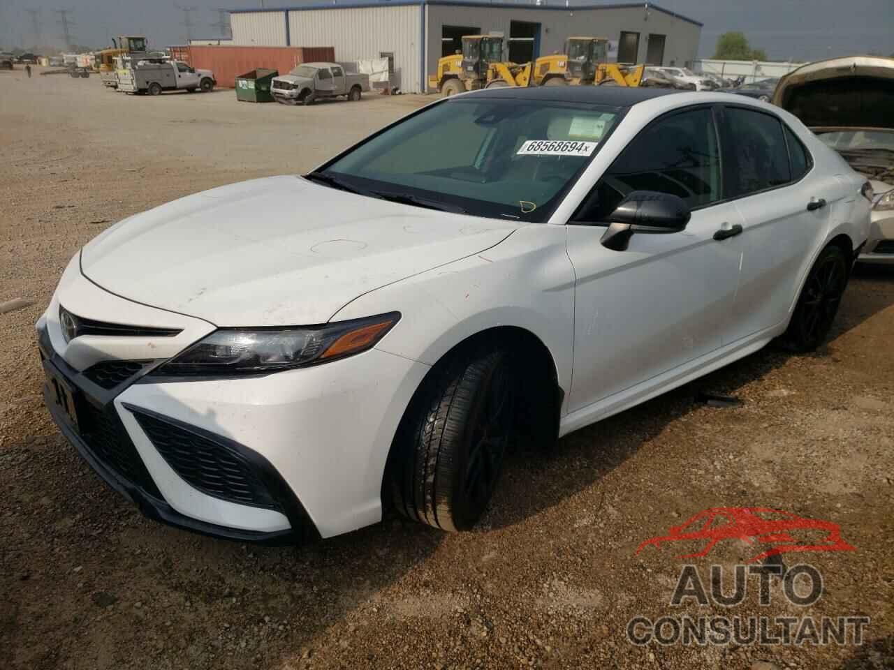 TOYOTA CAMRY 2022 - 4T1G11AK2NU694834