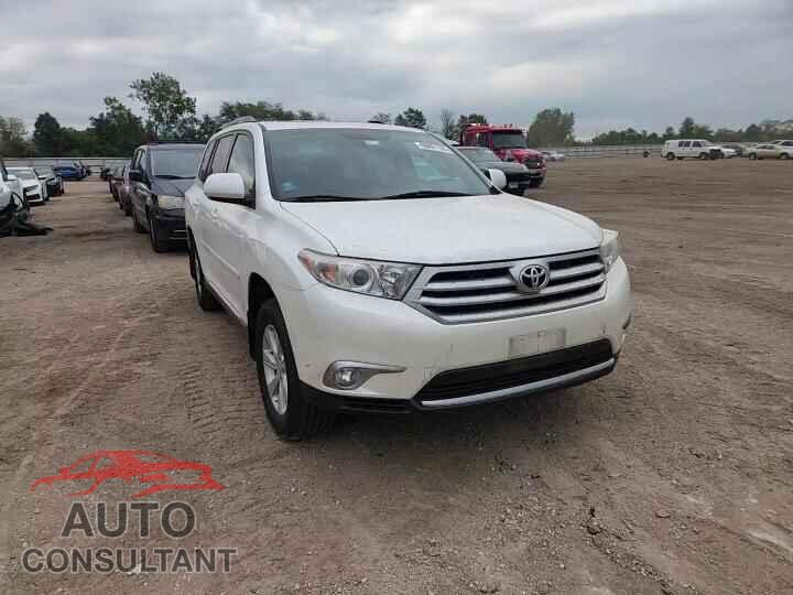 TOYOTA HIGHLANDER 2012 - 5TDBK3EH4CS172696