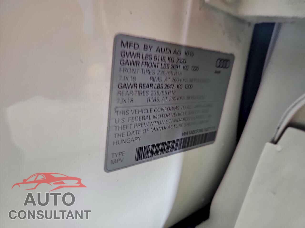 AUDI Q3 2020 - WA1AECF38L1027710