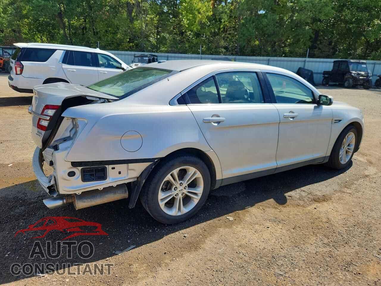 FORD TAURUS 2014 - 1FAHP2E82EG150060