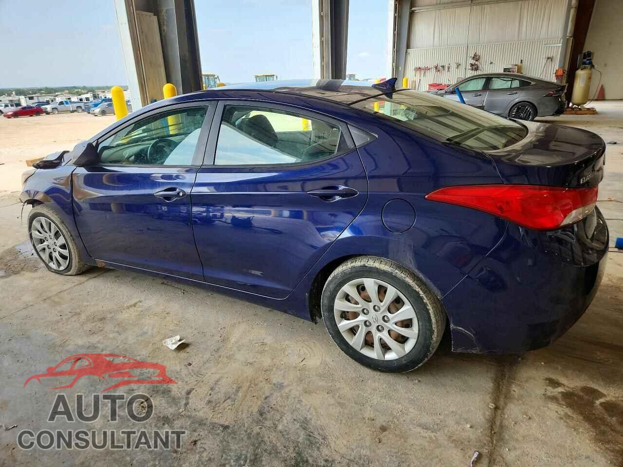 HYUNDAI ELANTRA 2012 - 5NPDH4AE0CH089782