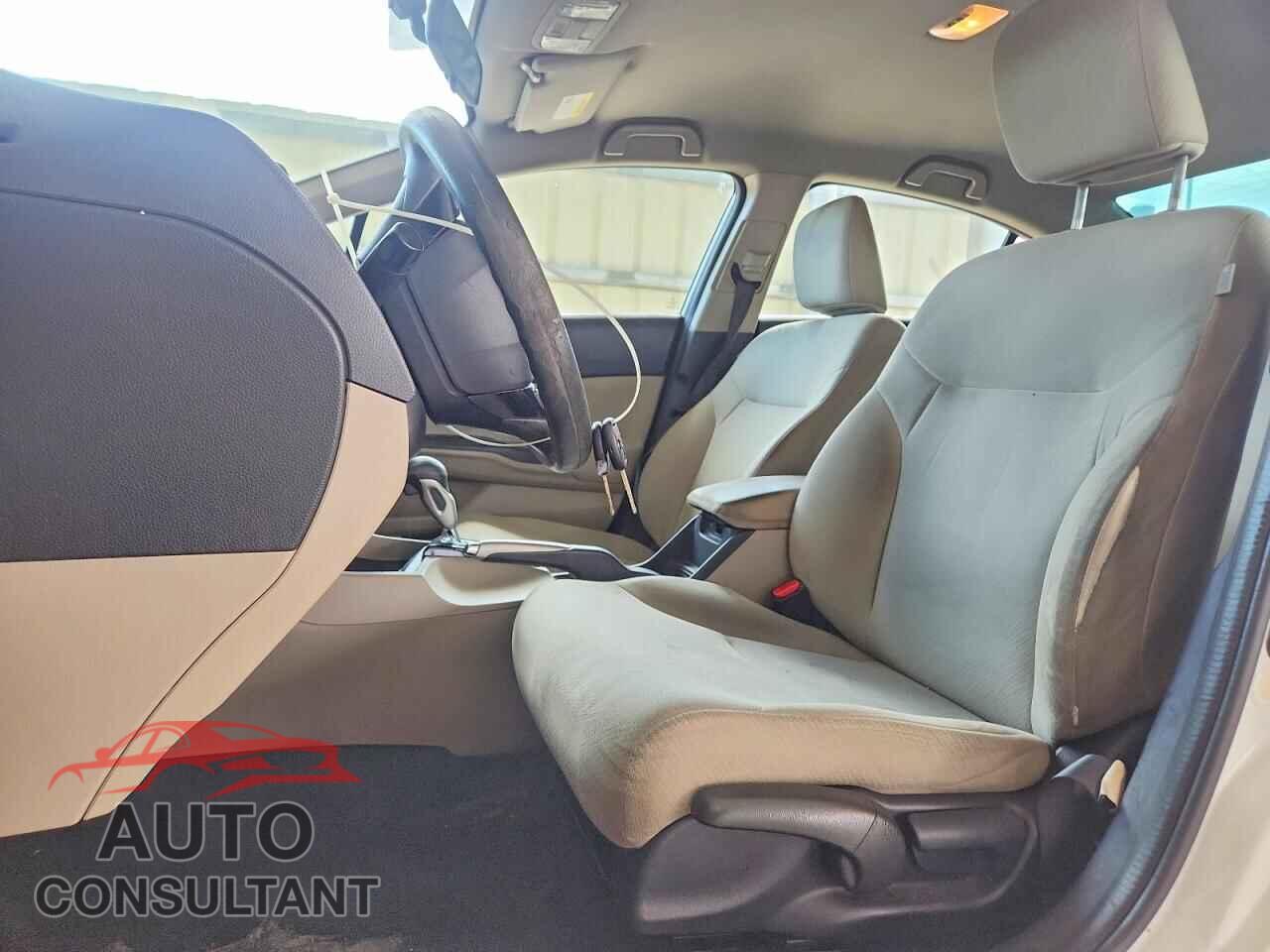 HONDA CIVIC 2013 - 19XFB2F5XDE074946