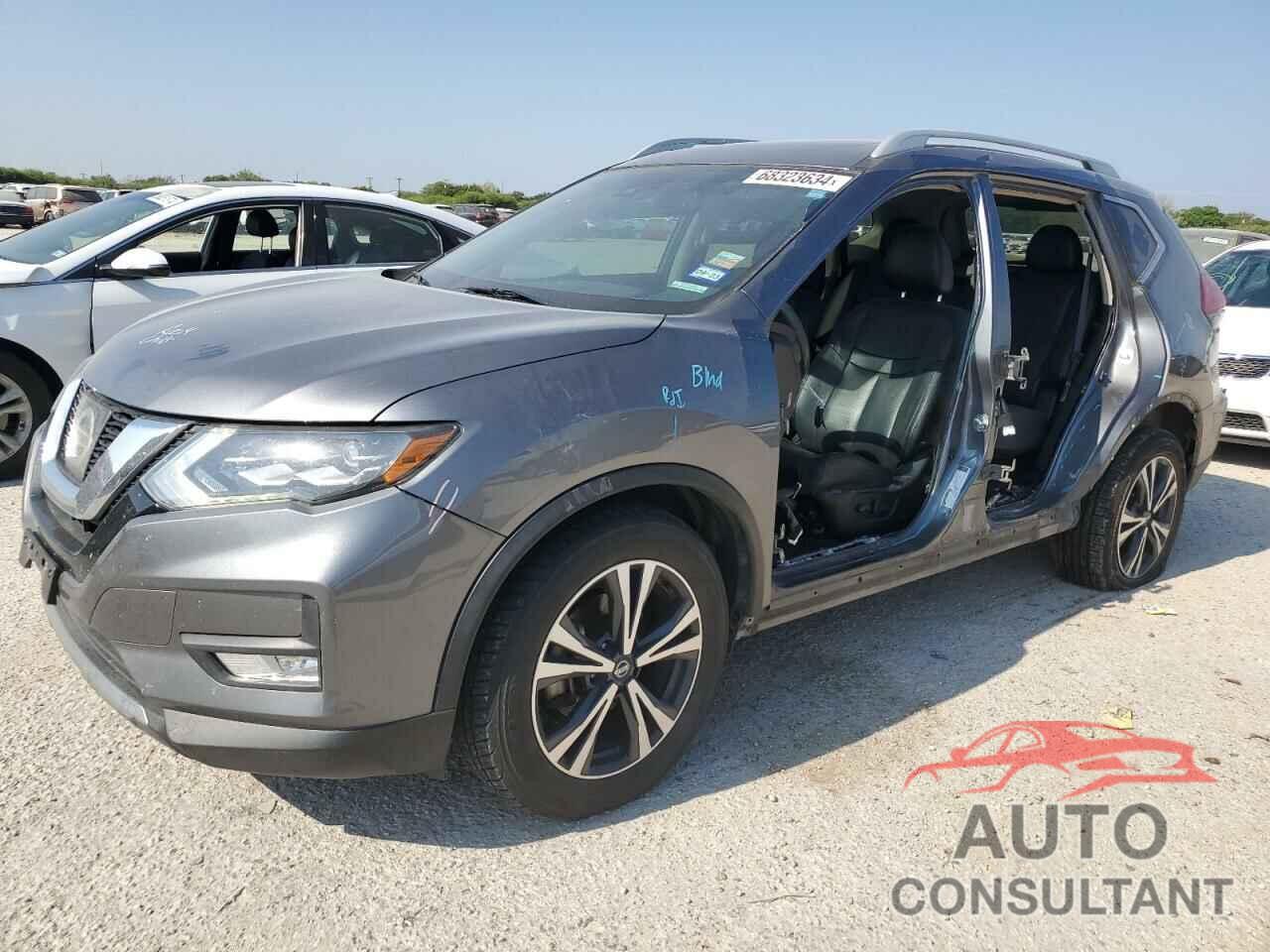 NISSAN ROGUE 2017 - 5N1AT2MT6HC882728