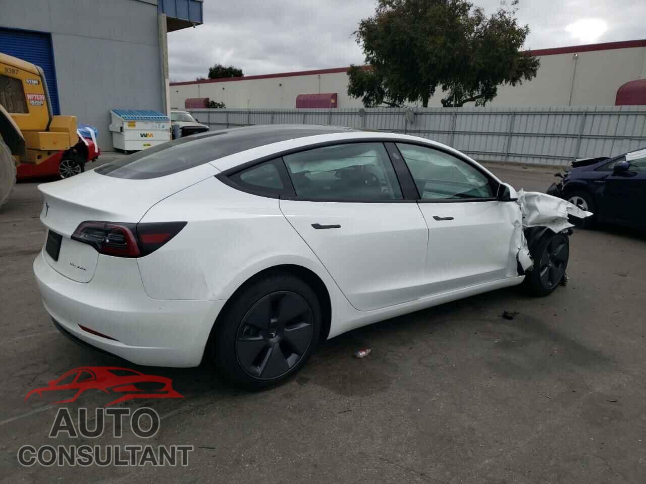 TESLA MODEL 3 2023 - 5YJ3E1EB7PF388192