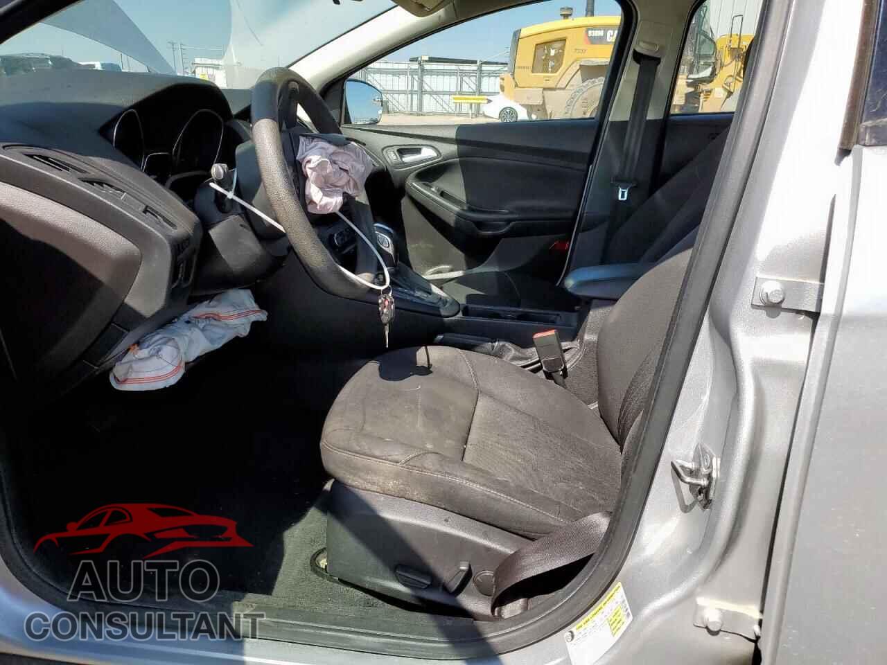 FORD FOCUS 2016 - 1FADP3F24GL391353