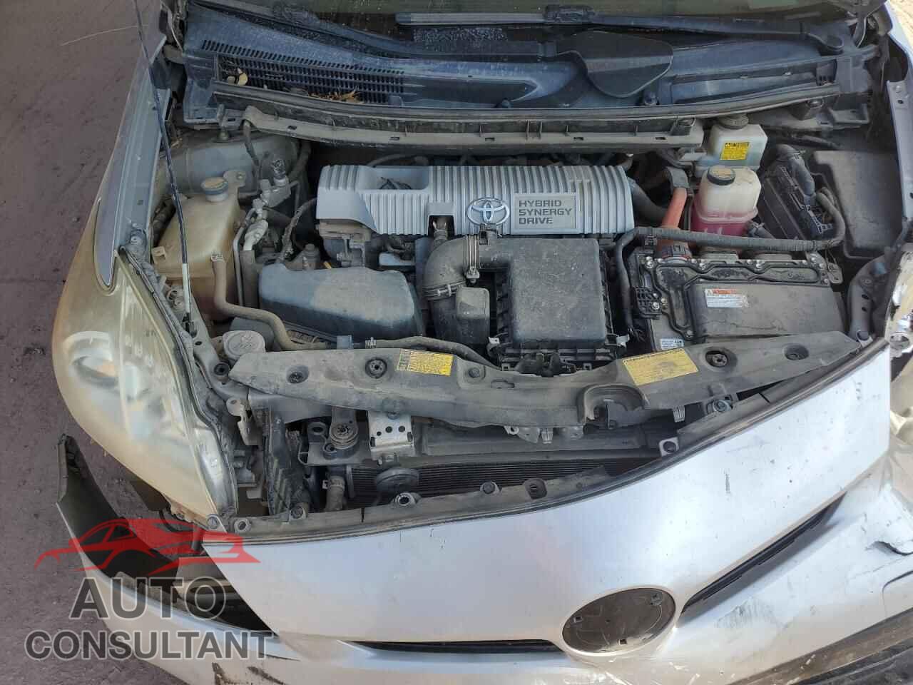 TOYOTA PRIUS 2013 - JTDKN3DU8D0346084