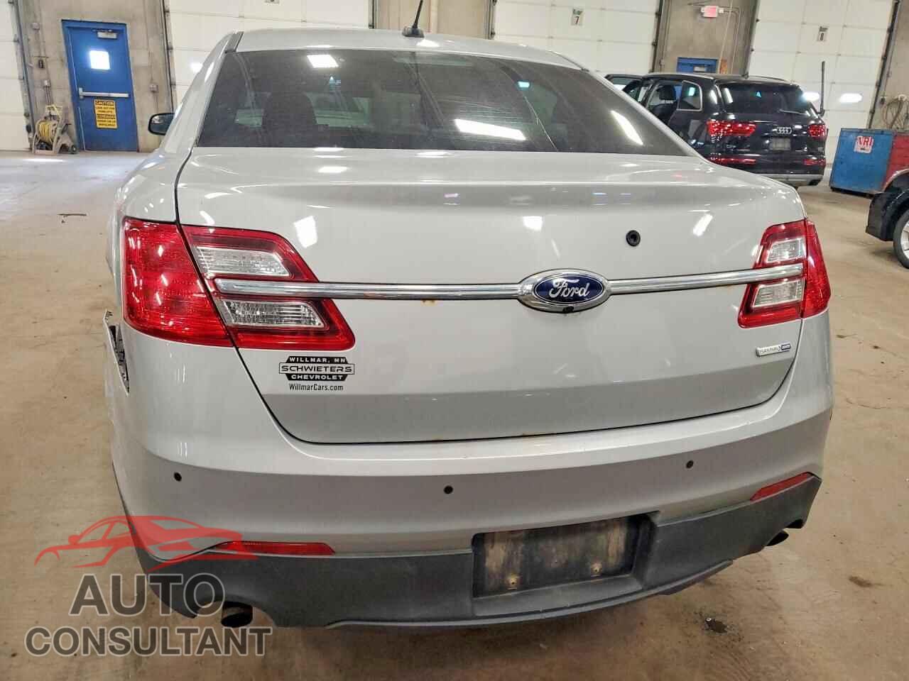 FORD TAURUS 2013 - 1FAHP2M88DG202145