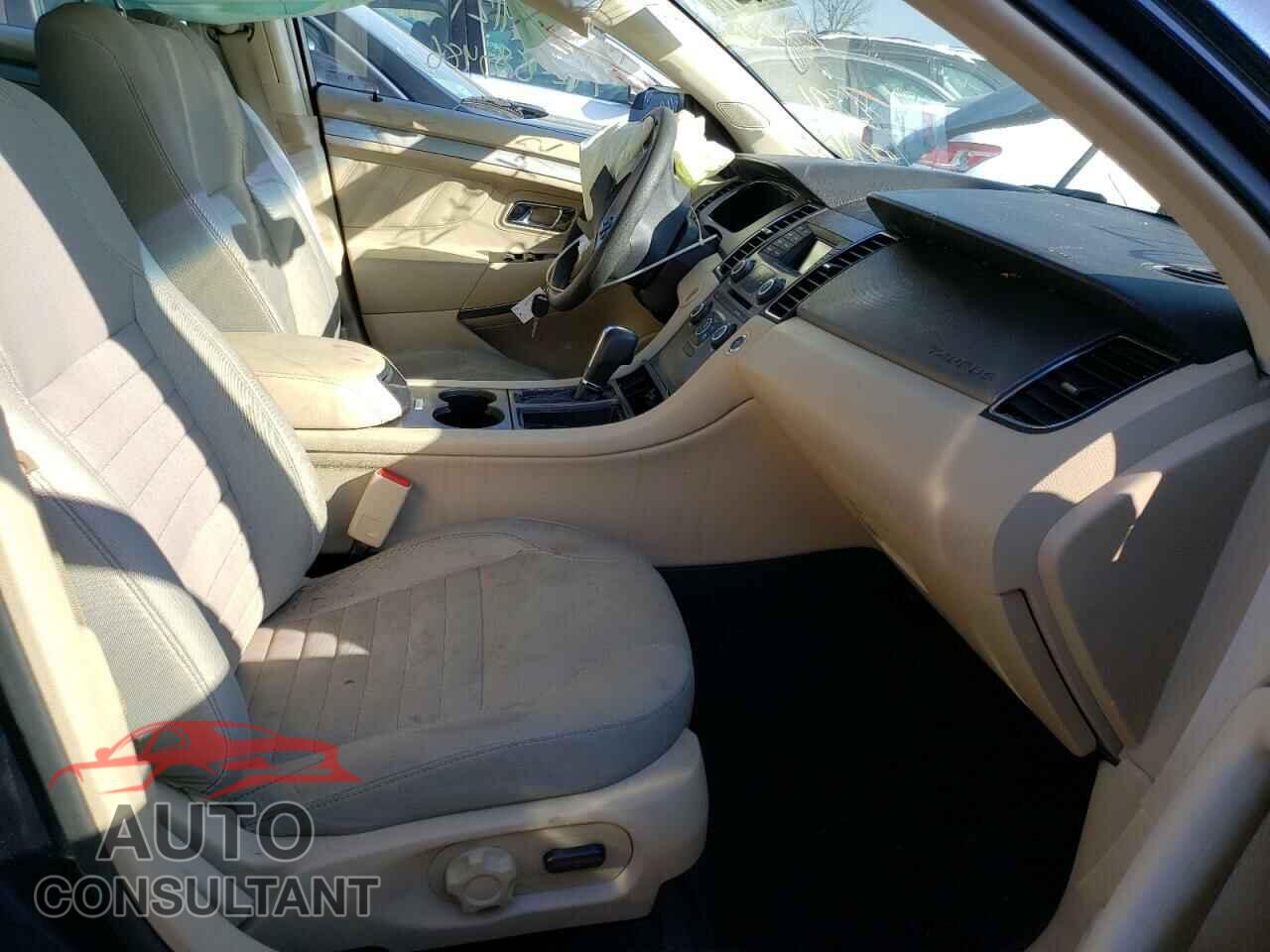 FORD TAURUS 2017 - 1FAHP2D87HG137391