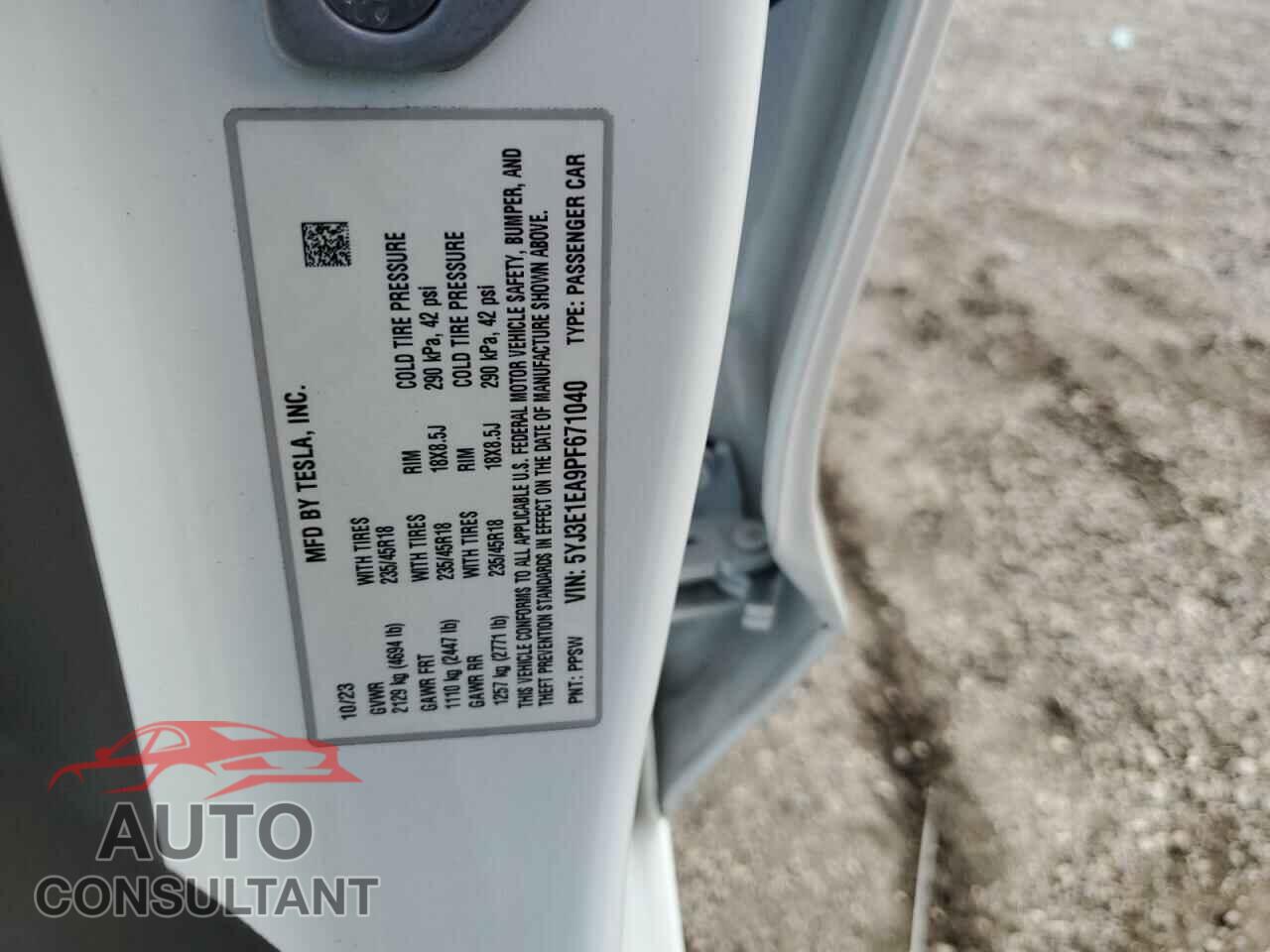 TESLA MODEL 3 2023 - 5YJ3E1EA9PF671040