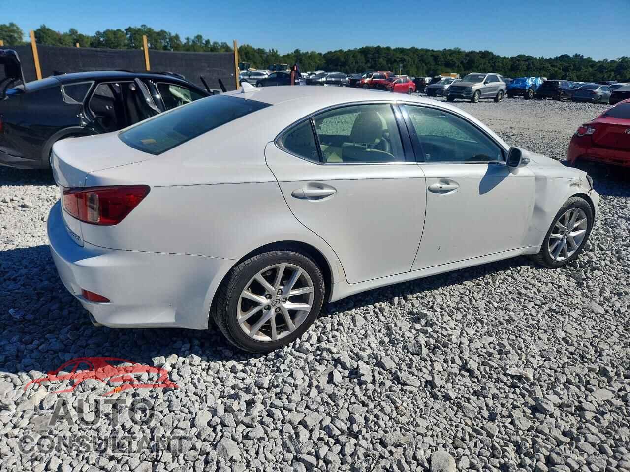 LEXUS IS 2013 - JTHCF5C21D5063802
