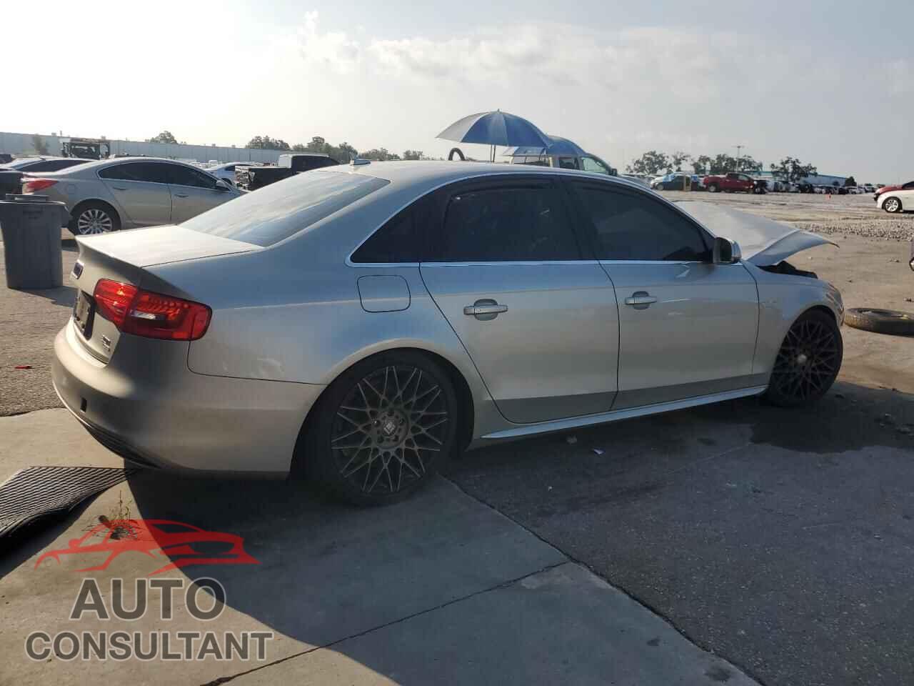 AUDI A4 2014 - WAUBFAFL4EN018880