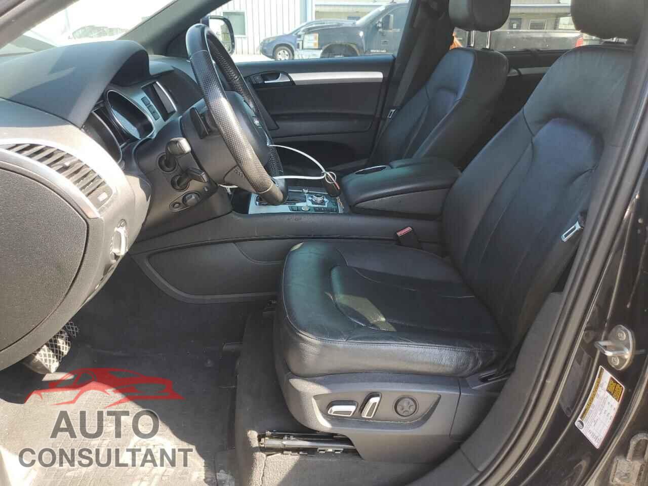 AUDI Q7 2012 - WA1DGAFE9CD010152