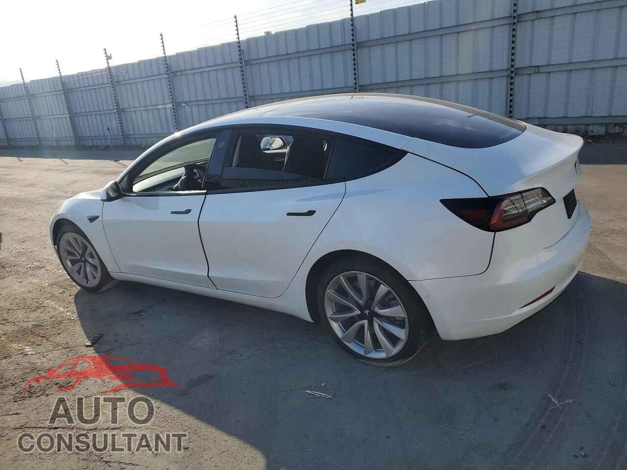 TESLA MODEL 3 2022 - 5YJ3E1EB7NF142546