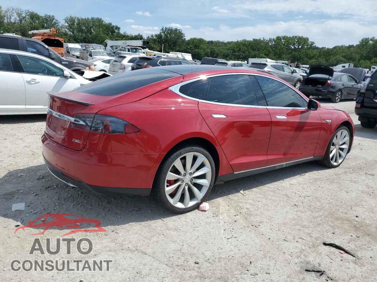 TESLA MODEL S 2015 - 5YJSA1V41FF099333