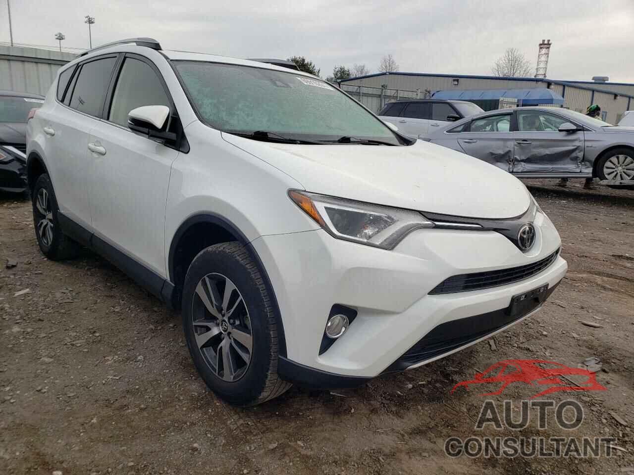 TOYOTA RAV4 2018 - JTMRFREV6JJ720526